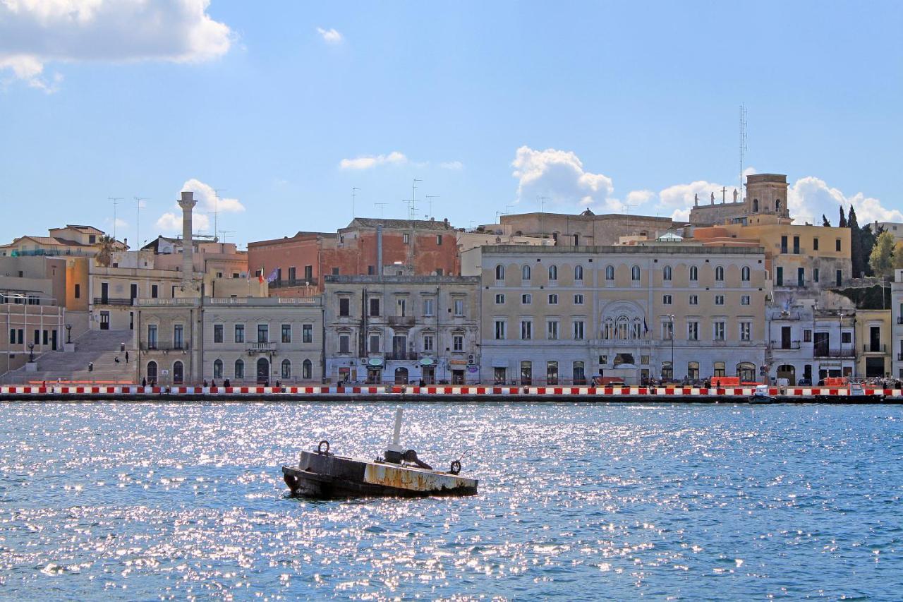 Palazzo Pinto B&B Brindisi Exterior photo