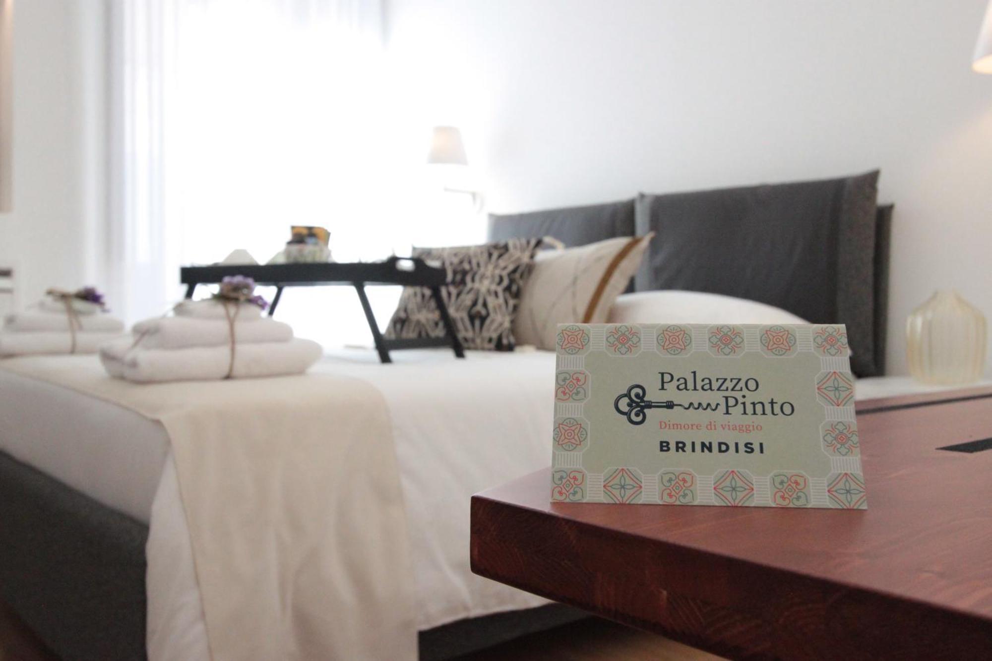 Palazzo Pinto B&B Brindisi Exterior photo
